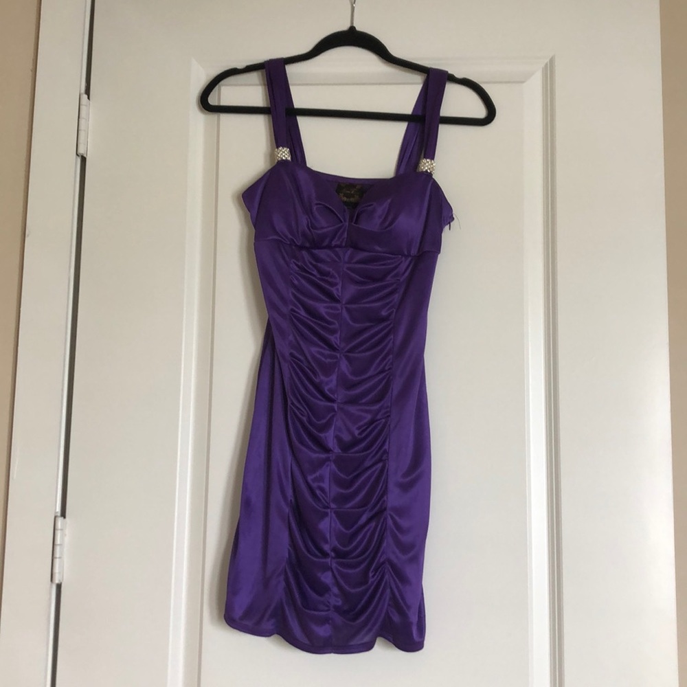 Zip-up Sweetheart Bodycon gathered dress